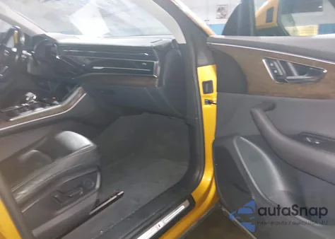 2021 Audi Q8 Premium Plus 55 Tfsi Quattro Tiptronic из США, поврежденный, VIN WA1EVAF19MD013402